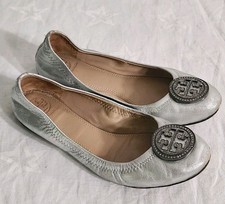 Tory Burch Liana Rhinestone Logo Silver Metallic Leather Ballet Flats Size 5M