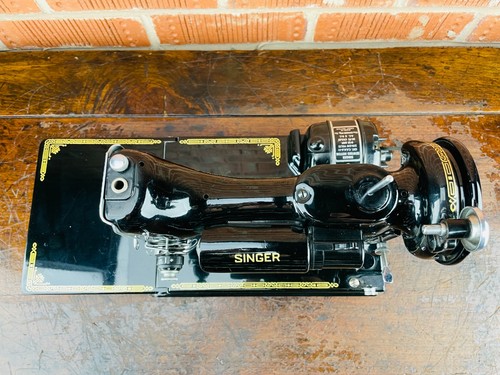 Singer 221k Elektrische Nähmaschine Tragbar Federleicht Pedal Werkzeuge & Koffer - Bild 21 von 24