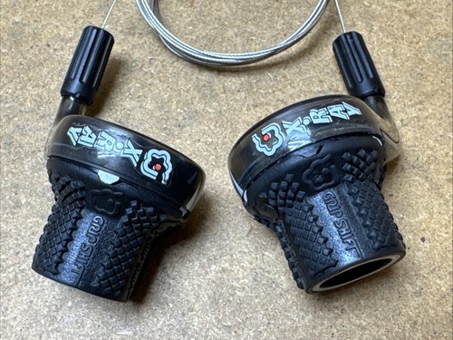 Vintage SRAM Grip Shift SRT 800X Shifter X-RAY 8s Twist Triple 3x8 Speed MTB - Picture 2 of 10