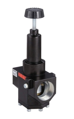 Wilkerson R40-0C-000 Compressed Air Regulator 2" NPT 1,200 Cfm 300 Psi - Picture 2 of 7