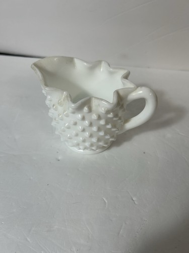 Vintage Fenton Nagel Milchglas weiß Milchkännchen - Bild 1 von 4