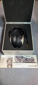 USED beyerdynamic T1 (1st gen) 元箱付き beyerdynamic 【美品】beyerdynamic T1 初代 1st ヘッドホン