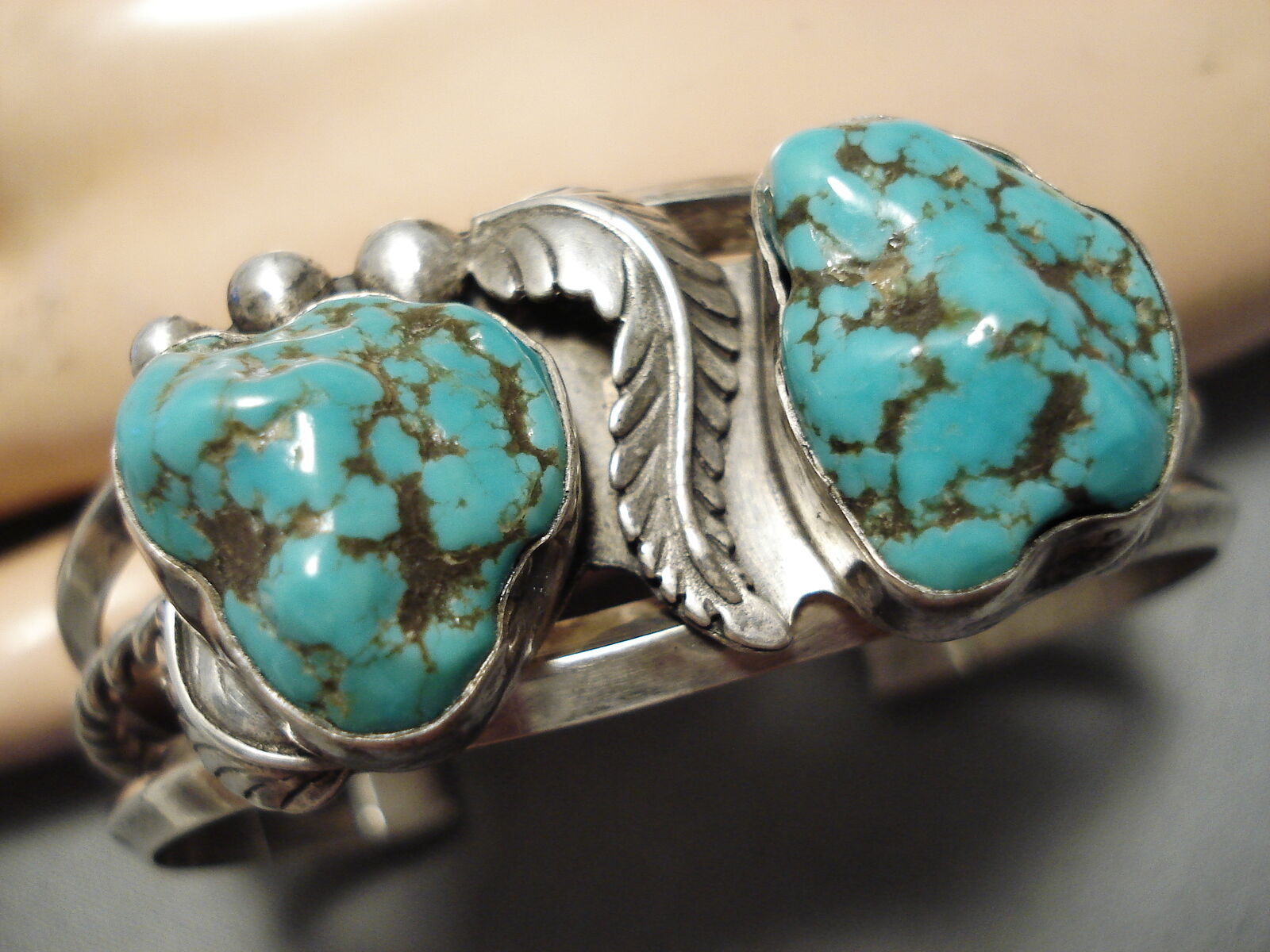 Superlative Domed Royston Turquoise Vintage Navajo Native American Jewelry Silver Leaf Bracelet Superlative Domed Royston Turquoise Vintage Navajo Native American Jewelry Silver Leaf Bracelet
