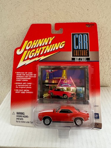Johnny Lightning Car Culture Art Cars 1969 Camaro Z-28 RS D46