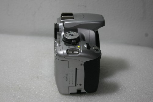 Canon EOS Digital Rebel XT1 10.1 MP NUR GEHÄUSE silber, getestet, bitte lesen - Bild 5 von 11