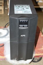 APC SMART SMT2200C UPS 2200 VA LCD 120 V with SmartConnect