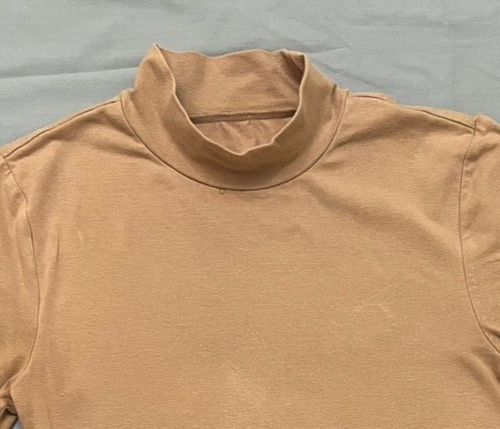 Aero Seriously Soft Crop Top Juniors Size XS Tan Mock Neck Long Sleeves Preppy - Picture 3 of 4
