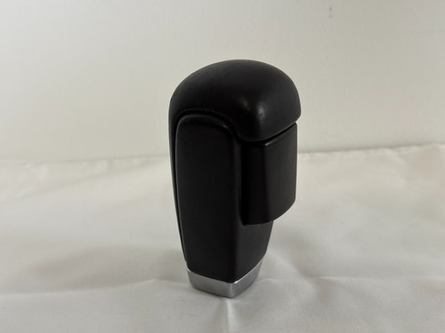 2008-2012  Volvo S60 V70 XC60 S80 Black  Shifter Shift Knob 30756902 Black OEM