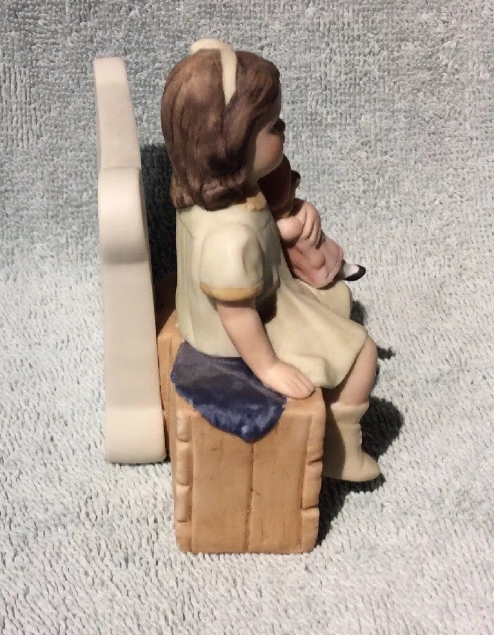 Picture 2 of 4