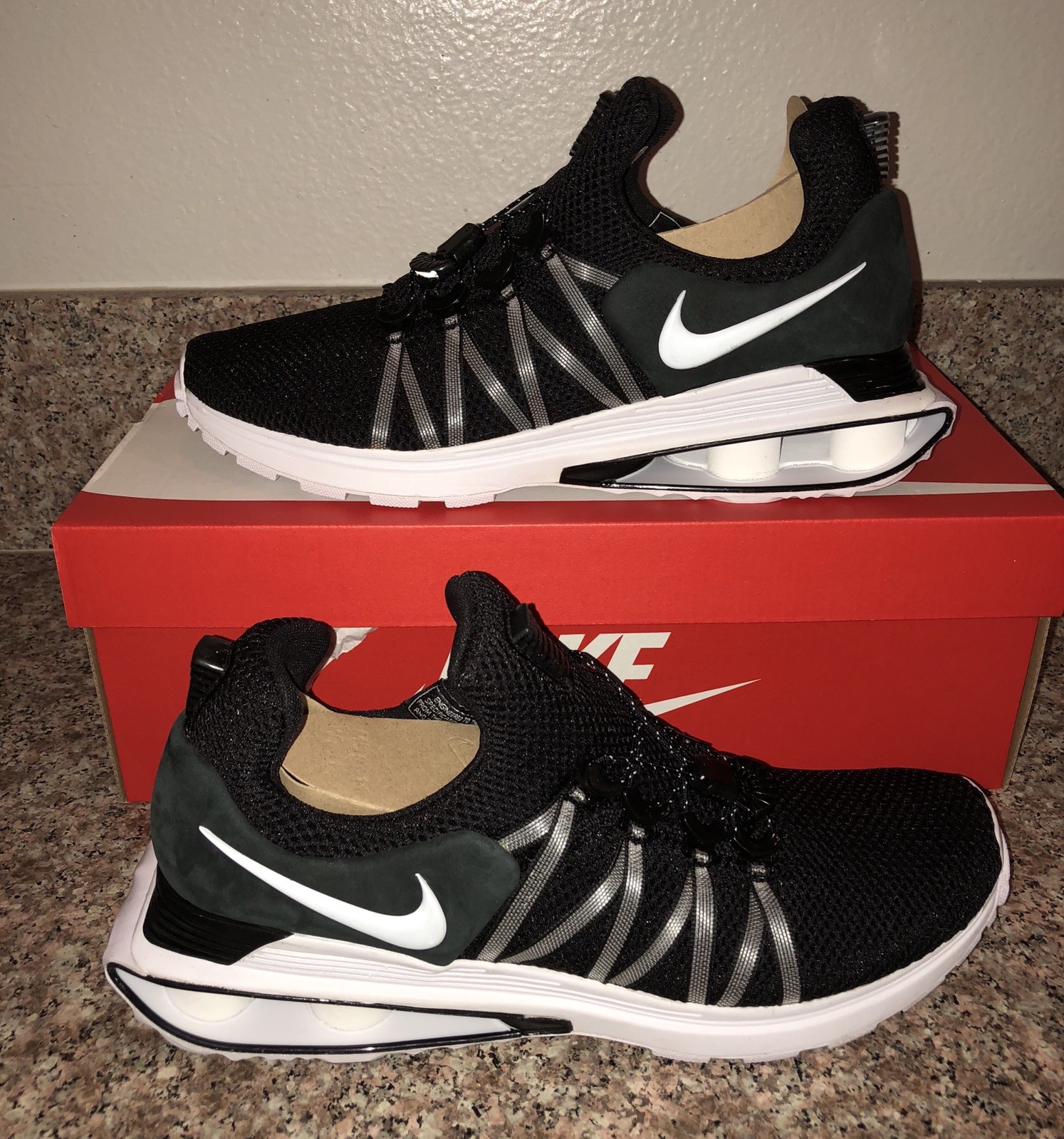 Nike Shox Gravity Men's Size Size Size 8.5 2018 Running Workout shoes Black AR1999 002 NEW 901703 Nike Shox Gravity Men's Size Size Size 8.5 2018 Running Workout shoes Black AR1999 002 NEW 901703