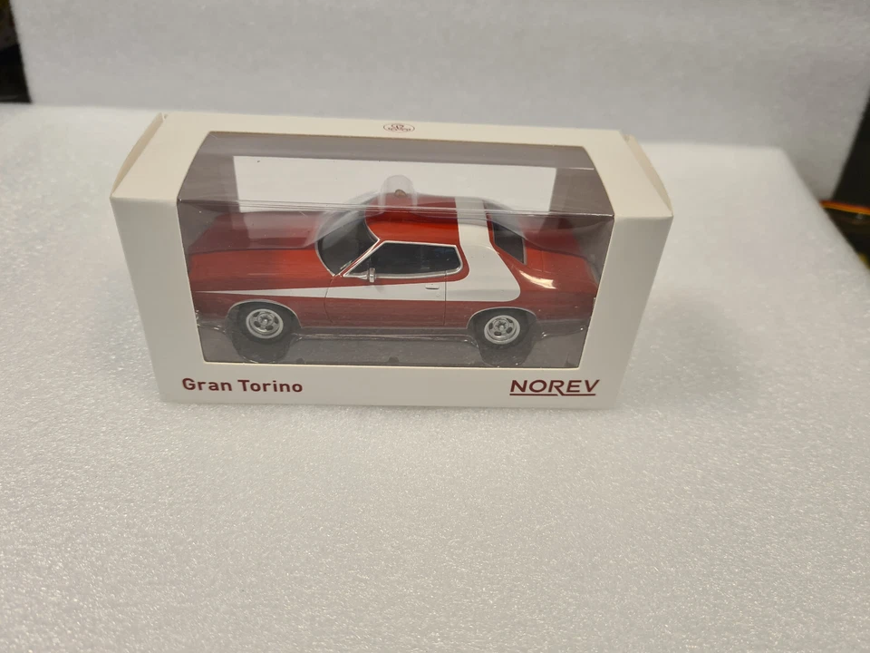 FORD GRAN TORINO 1975 STARSKY & HUTCH JET CAR 1:43 270586 Norev - Immagine 2 di 2