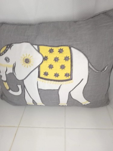 Elephant Circus Accent Pillow Safari Zoo Embroider Applique Levtex 12 X 16 Inch - Picture 2 of 10