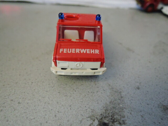 Picture 3 of 4