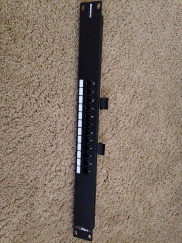 Interlink (Wiremold) 12845-2EBP-F 12-port RJ45 telco patch panel - Picture 2 of 4