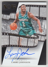2023-24 Panini Noir Larry Johnson Freeze Frame Signatures Gold Auto On Card /25