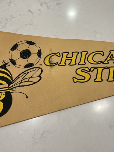 Vintage Pennant MISL North American Soccer League Chicago Sting Pennant Bee - Picture 3 of 10