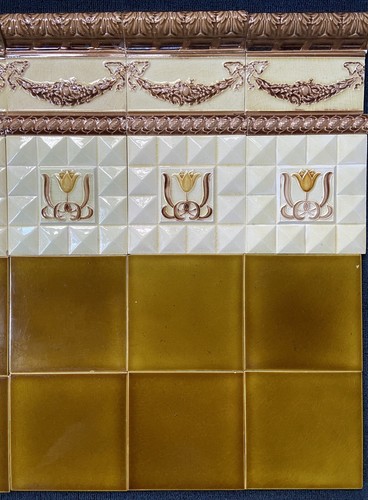 ENGLAND ANTIQUE ART NOUVEAU MAJOLICA 30-SET TILE C1900 - Picture 3 of 8