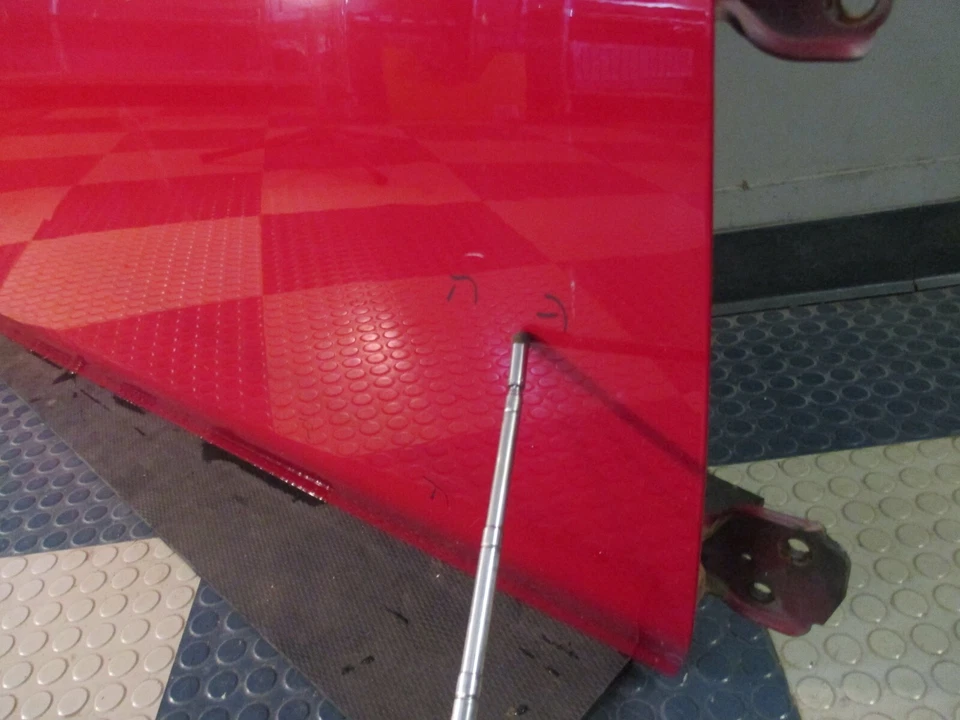 1998 Honda Prelude Right Passenger Side Door Shell (R-81 Red) Foto 3 de 4