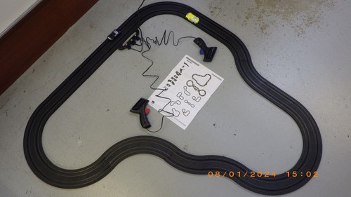 Micro Scalextric Hyper-Cars Slot Racing Kit (TDY025083) - Picture 8 of 8