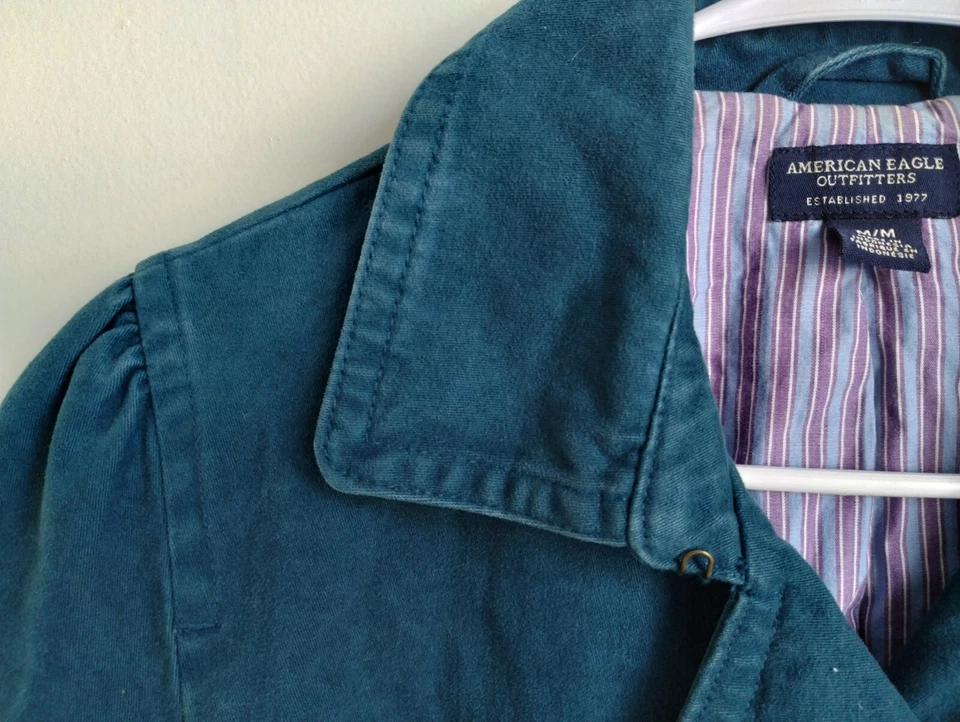 American Eagle Women's Blazer Jacket Double Breasted Blue Chunky Buttons Size M - Image 3 of 4