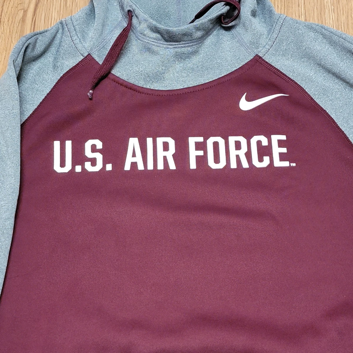 Nike Women s US Air Force Dri Fit Hoodie Size Medium Gray Red