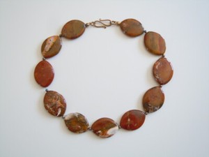 Authentic Necklace Chain Jasper Stones Large Flat Oval Clasp Gold Plated