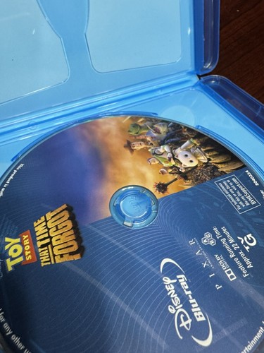 Toy Story that Time Forgot BD + Digital HD [Blu-ray] DVDs - Bild 3 von 4