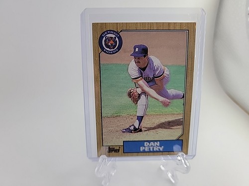 1987 Topps - #752 Dan Petry Detroit Tigers Baseball Card  - Imagen 2 de 4