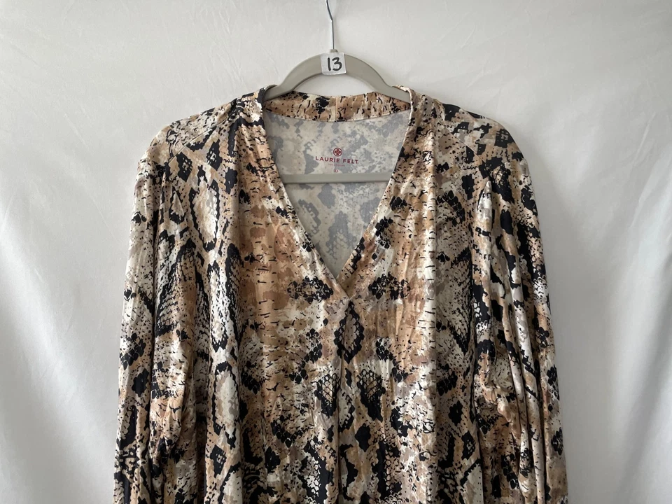 Blusa Top Laurie Felt Mujer Multicolor Dobladillo Asimétrico Estampado Piel de Serpiente Talla XL Foto 3 de 4