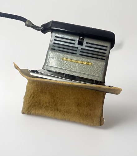 Vintage Dremel Electric Moto-Sander & Polisher w/ Original Box & Sheepskin Pad - Picture 6 of 7