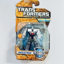 Transformers Reveal The Shield Legend Class Megatron G1 Decepticon New 2010