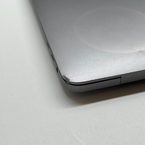Apple MacBook Pro 13 Zoll 2018 Grau i5/16GB/256GB SSD QWERTY B158 - Bild 6 von 11
