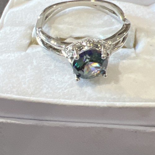 Moderner Ring Größe 8 hübscher Stein - Bild 7 von 12