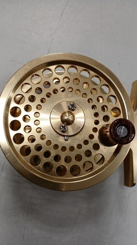 Inagaki Fly Truut 1 Carrete Color Dorado Buen Estado de Japón