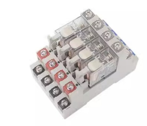 1PCS NEW FIT FOR IOLINK R4A-DC24V Relay Module - Afbeelding 3 van 5