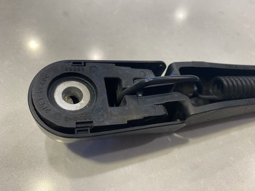 2008 Nissan Pathfinder Rear Wiper Arm OEM Suv Off Road Tailgate - Picture 4 of 8