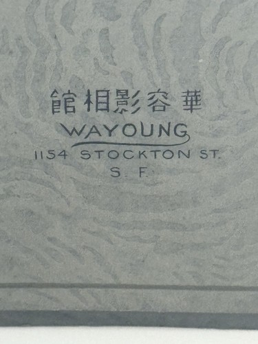 AMAZING 1920s ASIAN AMERICAN IMMIGRANT MOTHER with HER 2 CHILDREN in STUDIO SET - Picture 2 of 12