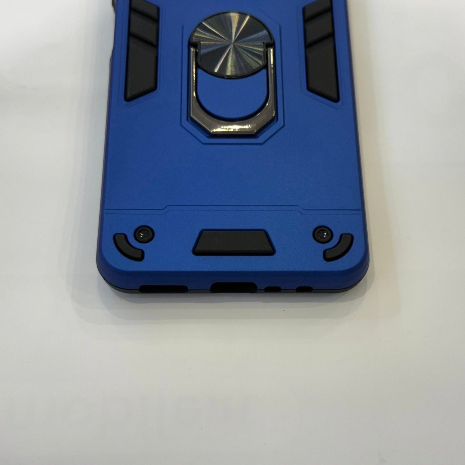 Foto 10 di 25