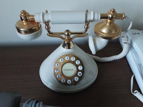 4 x TÉLÉPHONES FILAIRES. LIGNE FIXE. BT Decor 2100, Binatone, Maybelle Cherie, TelUK - Photo 2/9