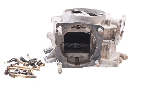 96 Polaris Sportsman 400 4x4 Crankcase Center Crank Case - 第 1/9 張圖片