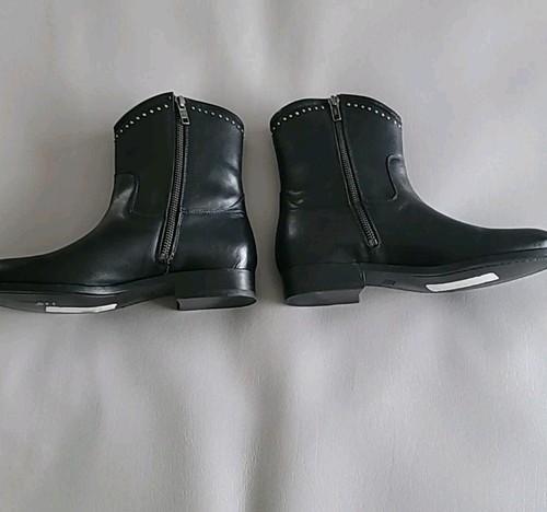 Frye Melissa Stud Ankle Short Black Booties Size 7B $328 - Picture 6 of 15