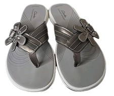 Clarks NIB Women's 8 M Cloudsteppers Brinkley Flora Sandals Pewter NEW