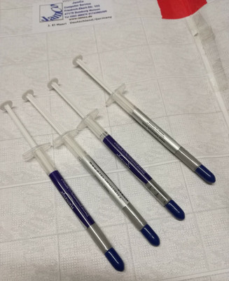 4x je 1g Wärmeleitpaste Spritze / Tube für CPU Grafik Chipsatz 1,93W/m-k #03