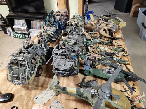The Corps Chap Mei Military Vehicles & Other 3.75” Mixed Action Figure Lot - Picture 8 of 11