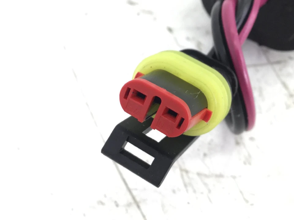 Prise USB PIAGGIO Vespa GTS E4 ABS 125 2021 - Photo 4/4