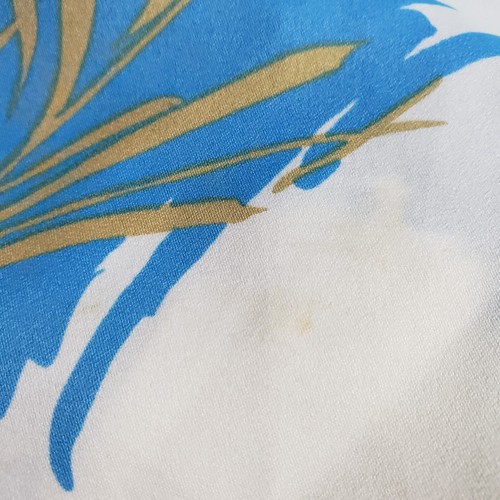 Evelyn Margolis Hawaiian Shirt Floral Retro Fathers Day Movie TV Prop M READ - Picture 9 of 9