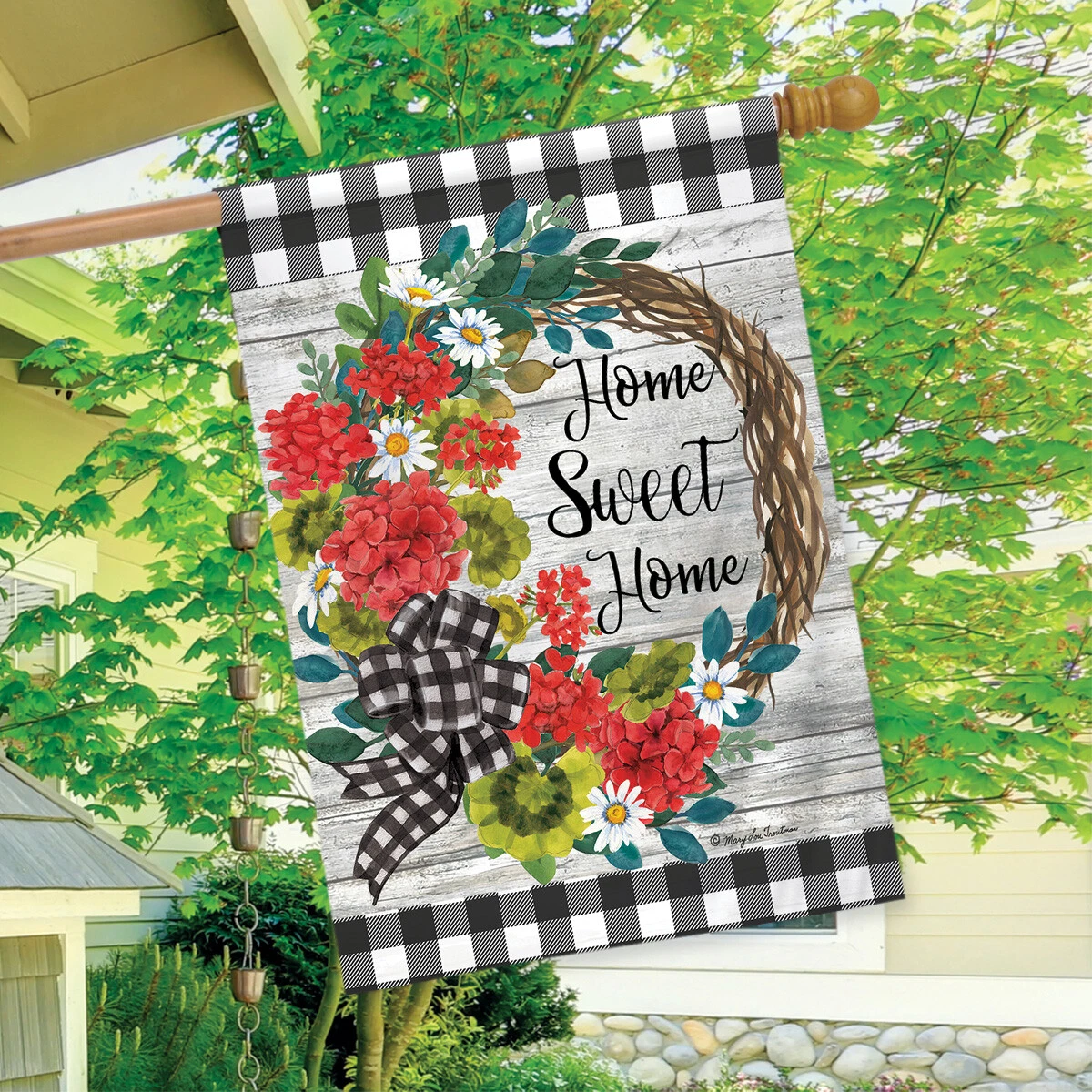 Briarwood Lane Geranium Wreath House Flag - Thumbnail 4
