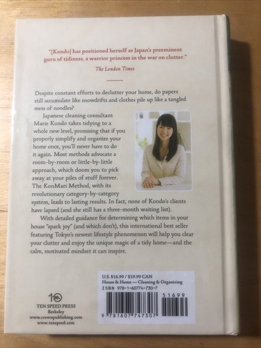 The Life-Changing Magic of Tidying Up : The Japanese Art of Decluttering… - Picture 3 of 4