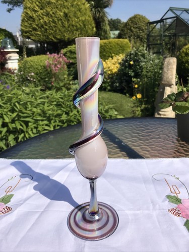 Vintage Josefina Krosno Hand Blown Art Glass Bud Vase With Spiral Glass Addition