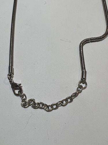 Vintage Silver tone Necklace with Glass And Silver Beads - Picture 5 of 6